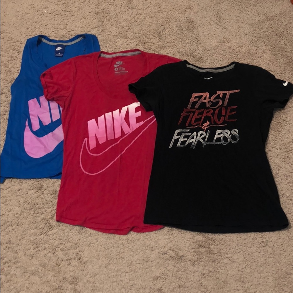 Nike top bundle